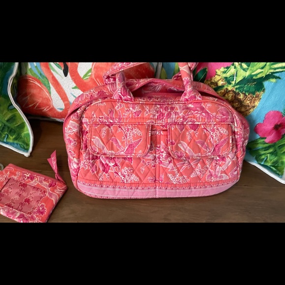 Vera Bradley - Picture 1 of 7